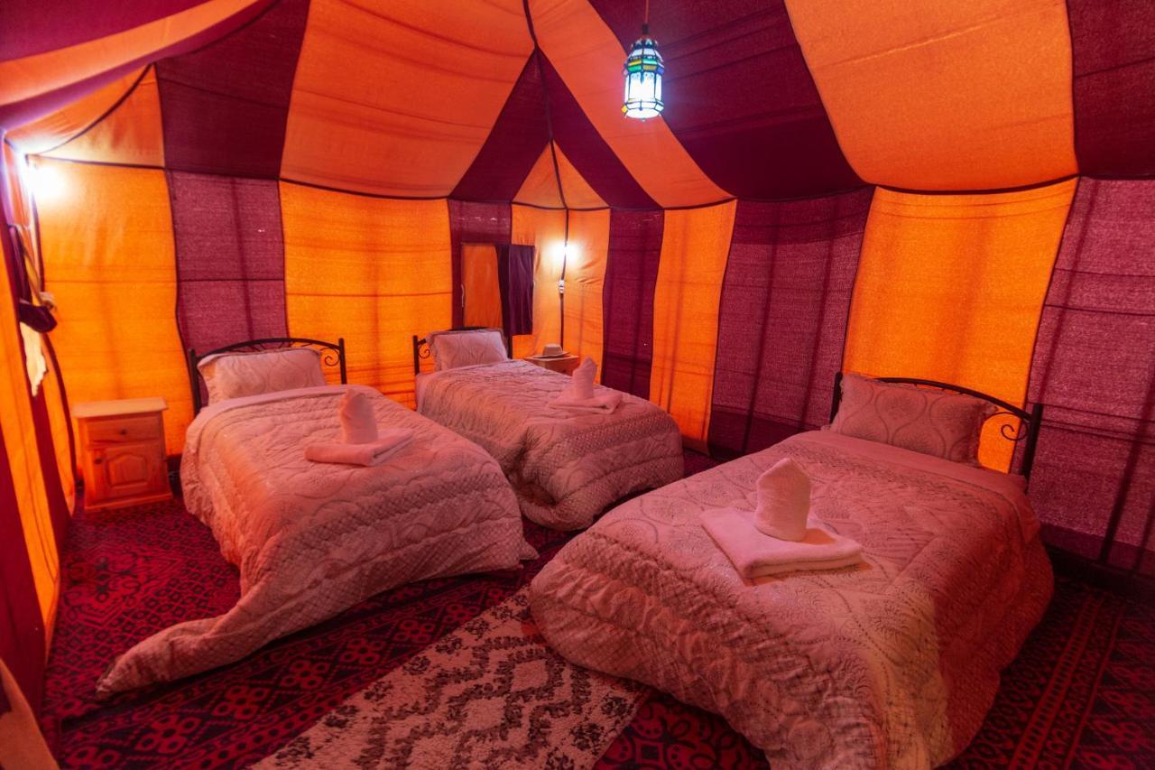 Merzouga Traditional Tents With Heating Hotel Exterior foto